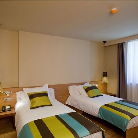 Apartaments Vall De Nuria Queralbs Zimmer foto